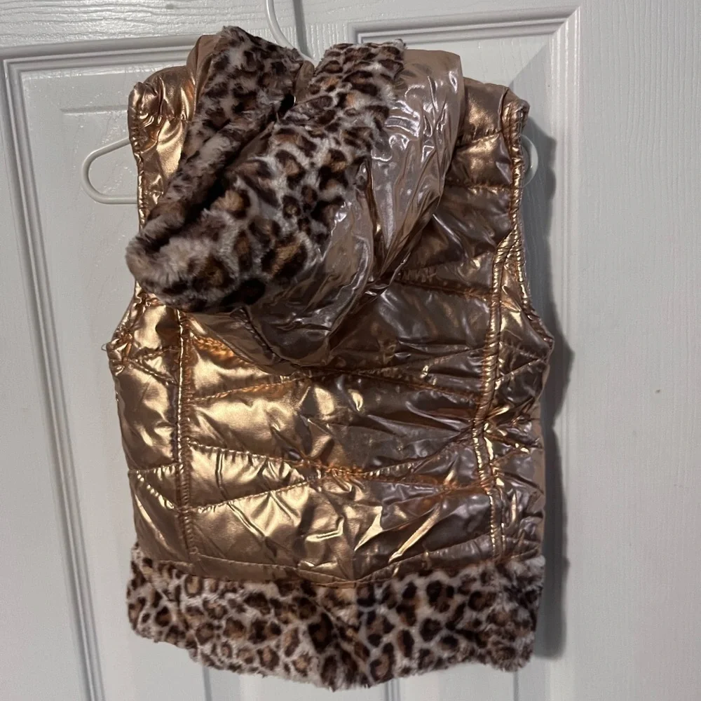 Little Lass girls 4 puffer vest hooded blush champagne color animal print trim
